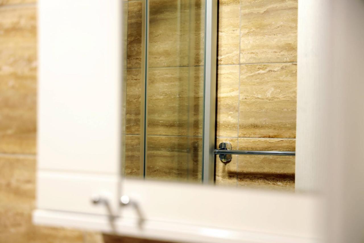 Apartment Alexandar Podgoriçe Dış mekan fotoğraf